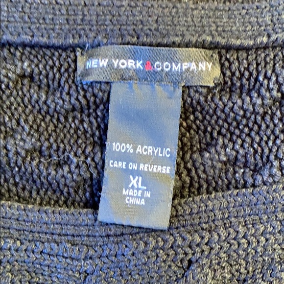 New York & Company Cable Knit Short Sleeve Blouse - Picture 5 of 6